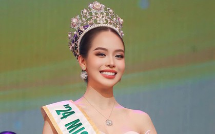 Khán giả quốc tế nói về Thanh Thủy: "Cô ấy đẹp phát sáng"