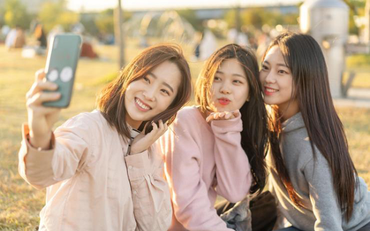 'Cuộc sống Chúa trời' và 'cuộc sống trẻ hư' của gen Z Hàn Quốc
