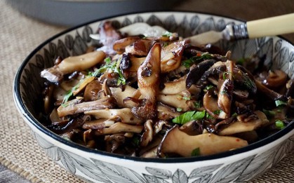 Ăn 1 loại thực phẩm mỗi ngày, người đàn ông ung thư ruột giai đoạn cuối 2 năm rưỡi qua không tái phát