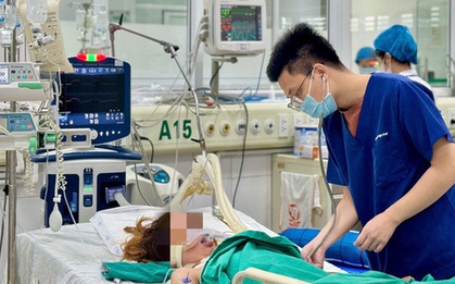 Vết đốt ở "vùng kín" nhạy cảm khiến cô gái phải thở máy