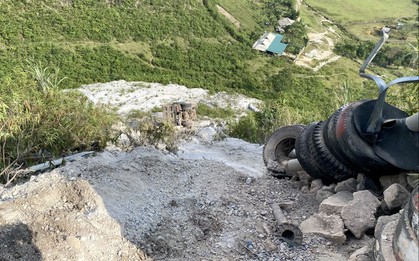 Ô tô tải mất phanh lao xuống vực sâu tại đèo Đá Trắng