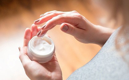 Thu hồi, tiêu hủy hàng loạt kem dưỡng trắng, chăm sóc da: Ai đang sử dụng cần chú ý