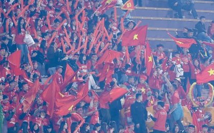 Tuyển Việt Nam vào bán kết gặp Singapore, không đá ở sân Mỹ Đình
