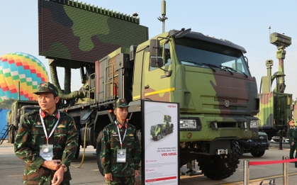 Việt Nam giới thiệu mẫu radar chuyên bắt máy bay tàng hình