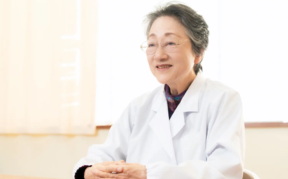 Bác sĩ Nhật Bản 82 tuổi được mệnh danh là "nữ siêu nhân", bí quyết nằm ở món ngày nào cũng ăn