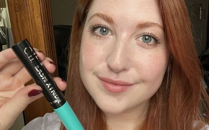 BTV Vogue bình chọn 5 cây mascara yêu thích: Có loại chỉ hơn 100k mà đem lại hàng mi dài, long lanh hơn nối