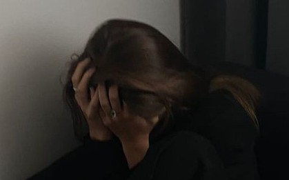 Áp lực từ "con nhà người ta", nữ sinh lớp 12 khó thở, mất ngủ nhiều tháng và mắc hội chứng nhiều người gặp phải