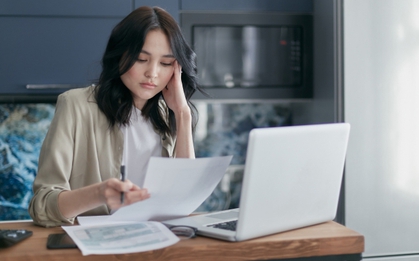 Cẩm nang thoát nợ: Phương pháp "cầu tuyết" trong giải quyết nợ nần