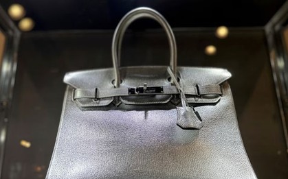 Hermes bị kiện vì kén chọn khách mua túi Birkin