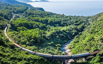 Hành trình của đoàn tàu lửa "Kết nối di sản miền Trung" có gì đặc biệt?