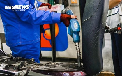 Chiều nay, giá xăng trong nước có thể tăng khoảng 600 đồng/lít