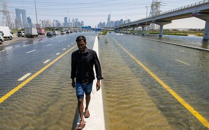 Lũ lụt ở Dubai - Minh chứng thất bại trong chống biến đổi khí hậu toàn cầu
