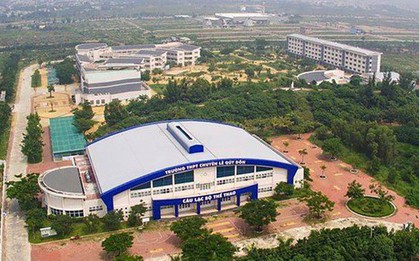 Bà Rịa - Vũng Tàu: Nữ sinh trường chuyên tố thầy giáo thể dục quấy rối tình dục