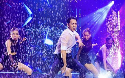 Chủ tịch ngân hàng từng nhảy hát gây sốt nhận lương bao nhiêu?