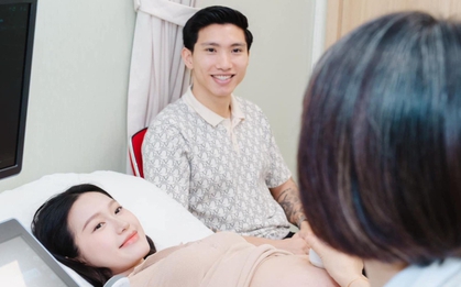 Lần đầu tiên lộ ảnh Đoàn Văn Hậu đưa Doãn Hải My đi khám thai, chàng cầu thủ vui ra mặt