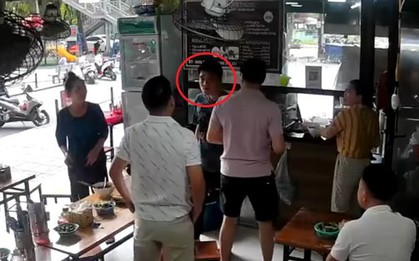 Người đàn ông bị khách cùng bàn ăn đâm trọng thương