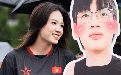 Dàn gái xinh mê Liên Quân đổ bộ Chung kết Đấu Trường Danh Vọng mùa Xuân 2024