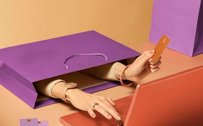 Làm việc tại nhà khiến tôi "cháy túi", thoải mái shopping vì không bị sếp quản