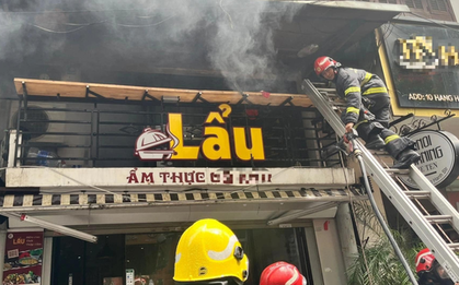 Hà Nội: Cháy dữ dội tại quán lẩu trên phố Hàng Hành
