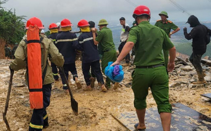 Mưa lớn gây sạt lở nghiêm trọng ở Hà Tĩnh, 3 công nhân tử vong