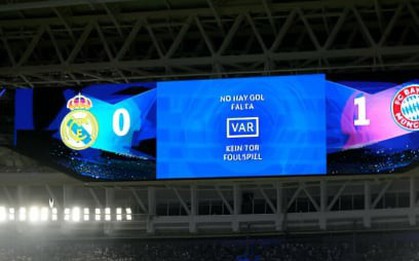 Real Madrid bị tố phạm luật trong trận thắng Bayern Munich