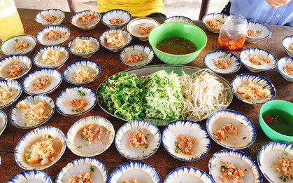 Top quán bánh bèo hút khách ở Bình Dương