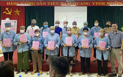 Lãnh đạo Quỹ Ngày Mai Tươi Sáng nói về 703 bộ tóc sẽ được chế tác dành cho bệnh nhân ung thư