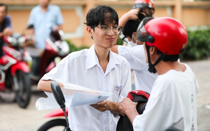 NÓNG: Gợi ý đáp án môn Văn thi tốt nghiệp THPT 2024