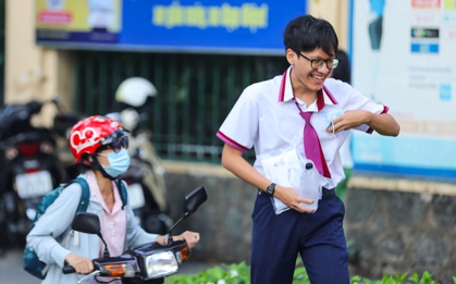 Đề thi tổ hợp KHXH tốt nghiệp THPT 2024: Nhiều em tự tin đạt điểm cao!