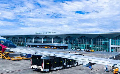 Kiến nghị đóng cửa sân bay Vinh 4 tháng