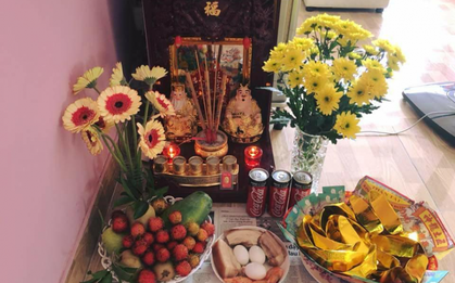 Hoa cúng mùng 1 không nhất thiết phải chọn số lẻ: Gia chủ tuổi này cắm hoa số chẵn mới may mắn