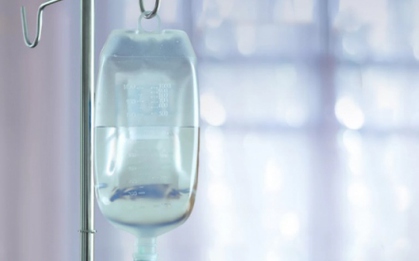 Một trường hợp tử vong sau truyền dịch tại nhà ở Lào Cai: Cảnh báo từ bác sĩ