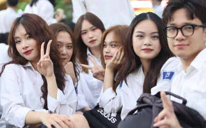 Một ngành học "sinh sau đẻ muộn" nhưng tích hợp tất cả: Cơ hội việc làm rộng mở, lương lên đến 40 triệu/tháng