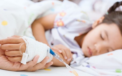 Hà Nội: Chưa quan hệ tình dục, bé gái 14 tuổi đã viêm ứ mủ vòi tử cung phần phụ, bác sĩ cảnh báo