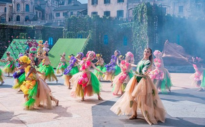 Show diễn luôn “kín chỗ” tại đỉnh Bà Nà hè này