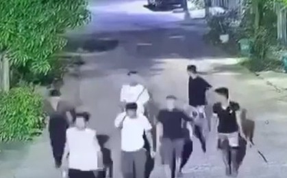 Học viên trường lái hỗn chiến với thanh niên địa phương lúc nửa đêm, một người tử vong tại chỗ
