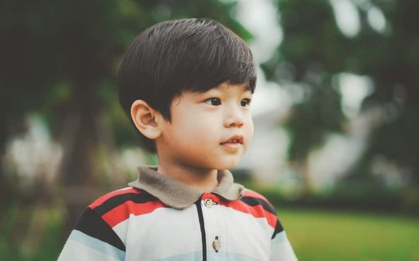Mẹ không phải là người ảnh hưởng lớn nhất đến thành công trong tương lai của trẻ: Đây mới là người quyết định!