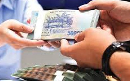 Một chuyên gia kinh tế tuyên bố: Có tiền sẽ gửi ngân hàng cho an toàn, không đầu tư vàng vì rủi ro cao