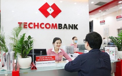 Nhân viên nhiều ngân hàng thu nhập trên 30 triệu đồng/tháng trong nửa đầu năm