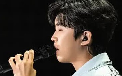 Ông hoàng nhạc Trot Lim Young Woong lập kỷ lục mới