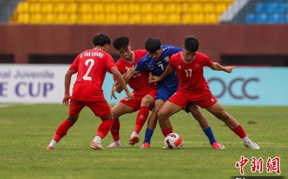 CĐV Trung Quốc ngỡ ngàng, dùng từ “kỳ lạ” để nói về chiến thắng của tuyển Việt Nam