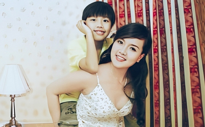 Nữ nghệ sĩ Táo Quân hứa đem hết tài sản cho con dâu, "rao bán" con trai 23 tuổi khắp mạng xã hội: Xứng danh mẹ chồng quốc dân!