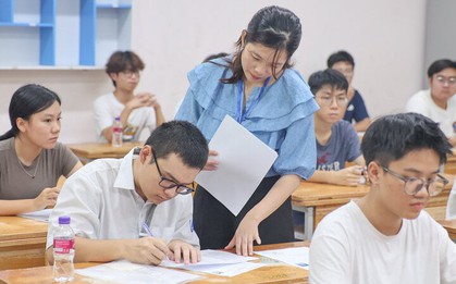 Không dùng ngữ liệu sách giáo khoa để ra đề văn có ngăn học sinh học tủ?
