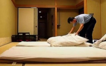 Người Nhật có 1 thói quen khi ngủ rất tốt cho sức khỏe: Giúp khí huyết lưu thông, trị mất ngủ và tăng tuổi thọ hiệu quả