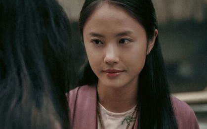 Bố qua đời chỉ vài tháng sau khi trêu con "mặt này mà Tấm gì", nữ diễn viên Vbiz gào khóc trong đau đớn