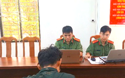 Công an làm việc với quản trị viên nhóm facebook nổi tiếng đăng tin sai sự thật
