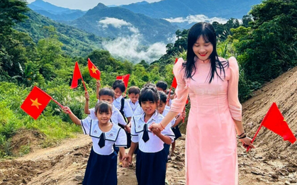 Lễ khai giảng bình dị ở điểm trường chỉ có 33 học sinh trên rẻo cao Ngọc Linh