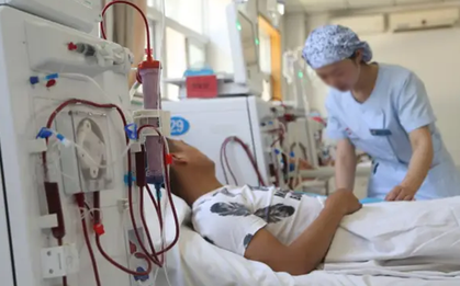 Mắc 1 sai lầm khi ăn rau, người đàn ông phải chạy thận suốt đời