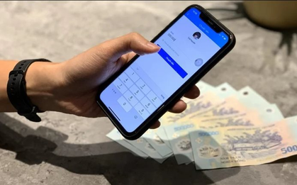 Chuyển tiền vào STK 120633636 để đầu tư tiền số, người đàn ông định đến ngân hàng tất toán sổ tiết kiệm 2,1 tỷ đồng thì công an cản lại