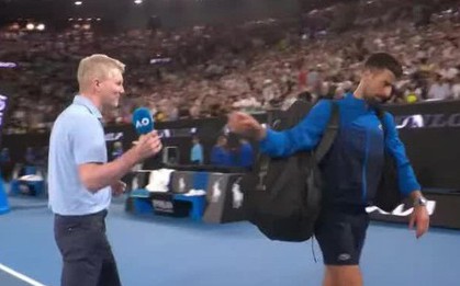 Nhà đài xin lỗi Djokovic, ngôi sao nói lý do từ chối phỏng vấn sau trận